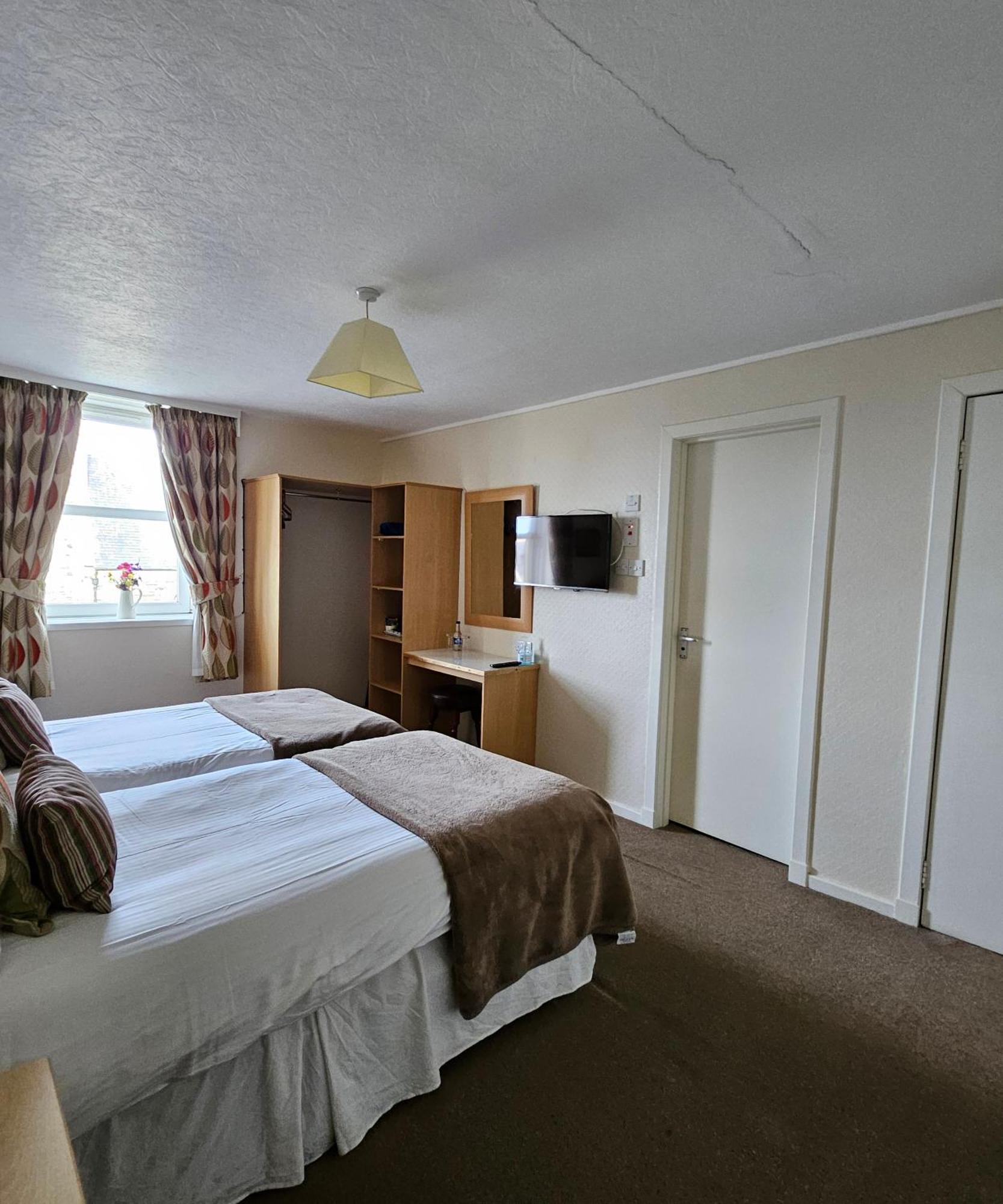 Hotel Station 3*