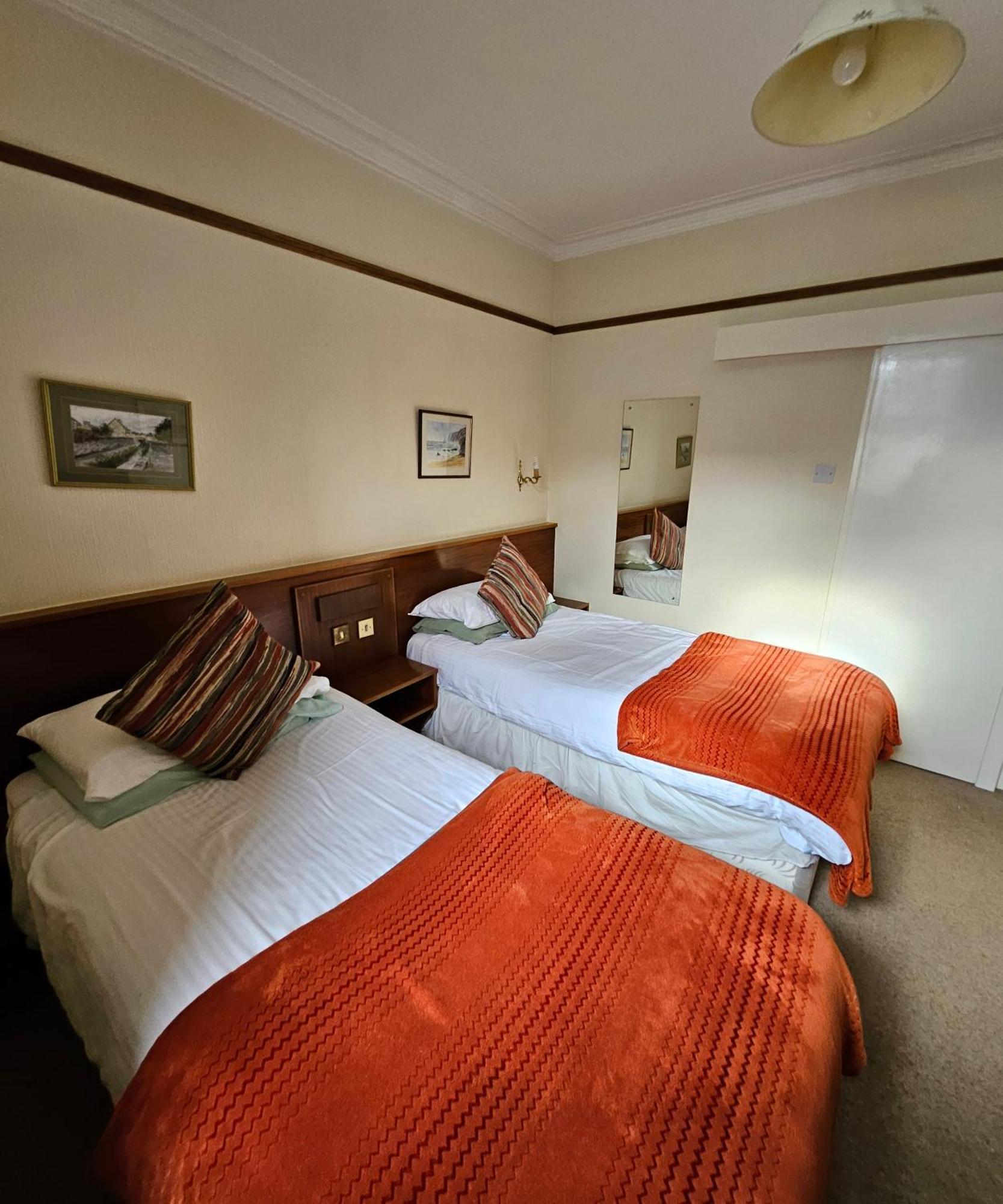 Station Hotel